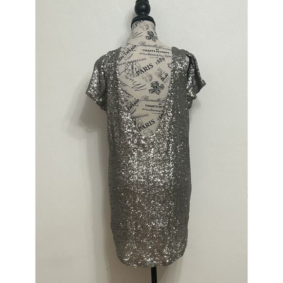 Sequin Shift Tunic T-Shirt Mini Dress Cut Out Sleeve Plunging Back Glam Chic SM - Picture 2 of 4